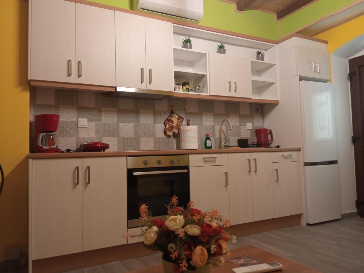 Gs Apartment Gíthio Kültér fotó